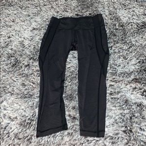 Lulu lemon athletica Capri yoga leggings